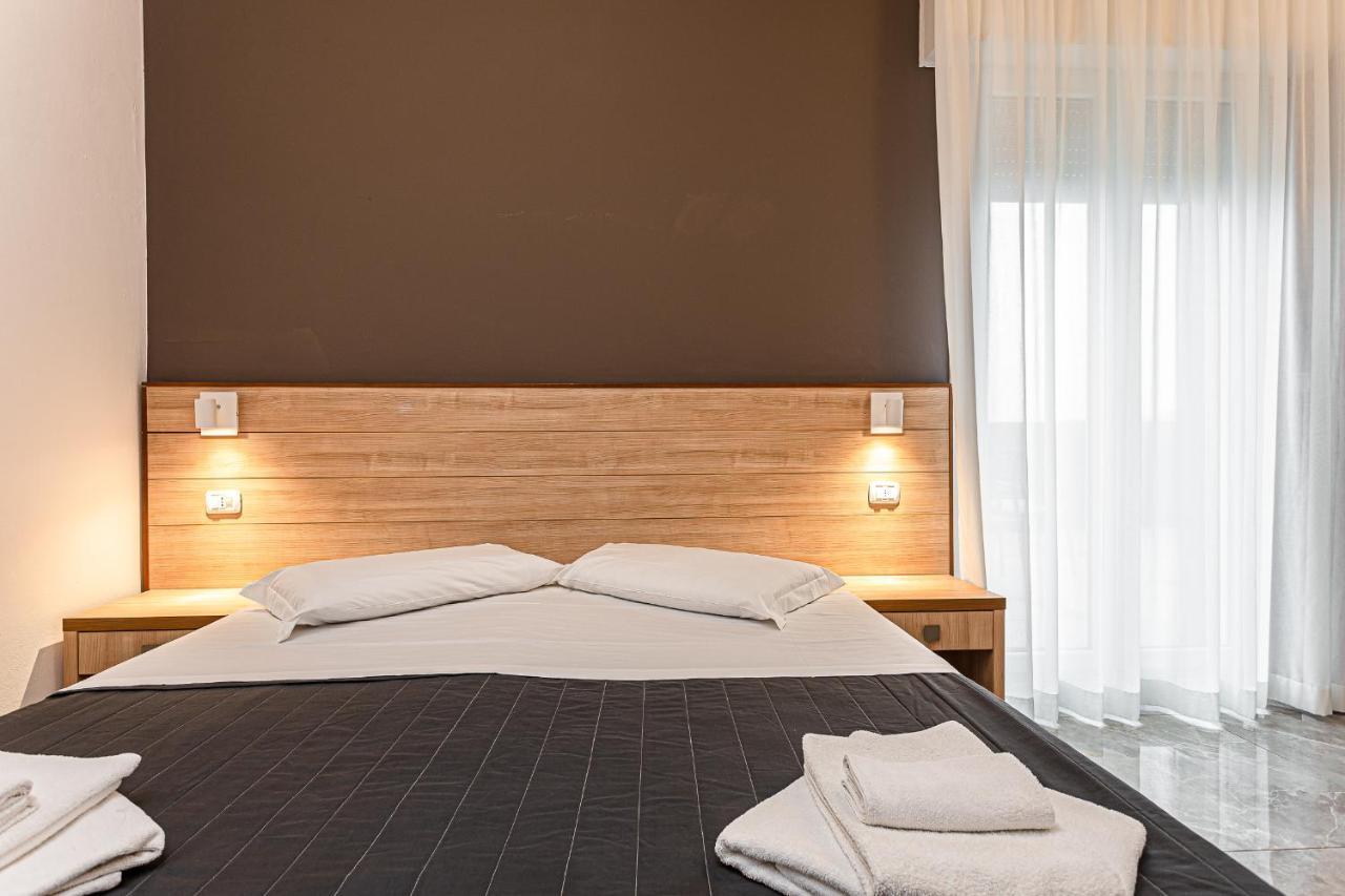 Hotel Costa Verde Milano Marittima Esterno foto