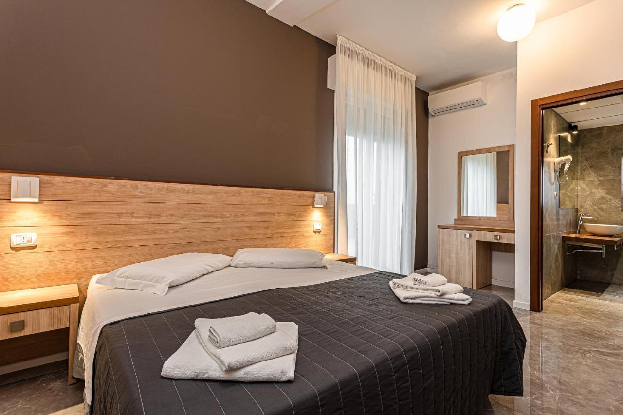 Hotel Costa Verde Milano Marittima Esterno foto