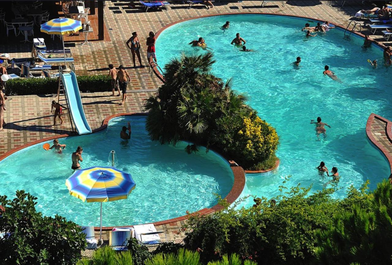 Hotel Costa Verde Milano Marittima Esterno foto