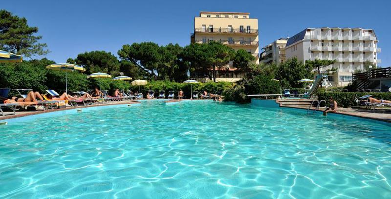 Hotel Costa Verde Milano Marittima Esterno foto